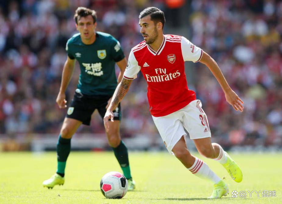 3377官网-赛地聚焦：英超今晚热度飙升；芝加哥公牛内部沟通；管理层满意；高层口径保持一致